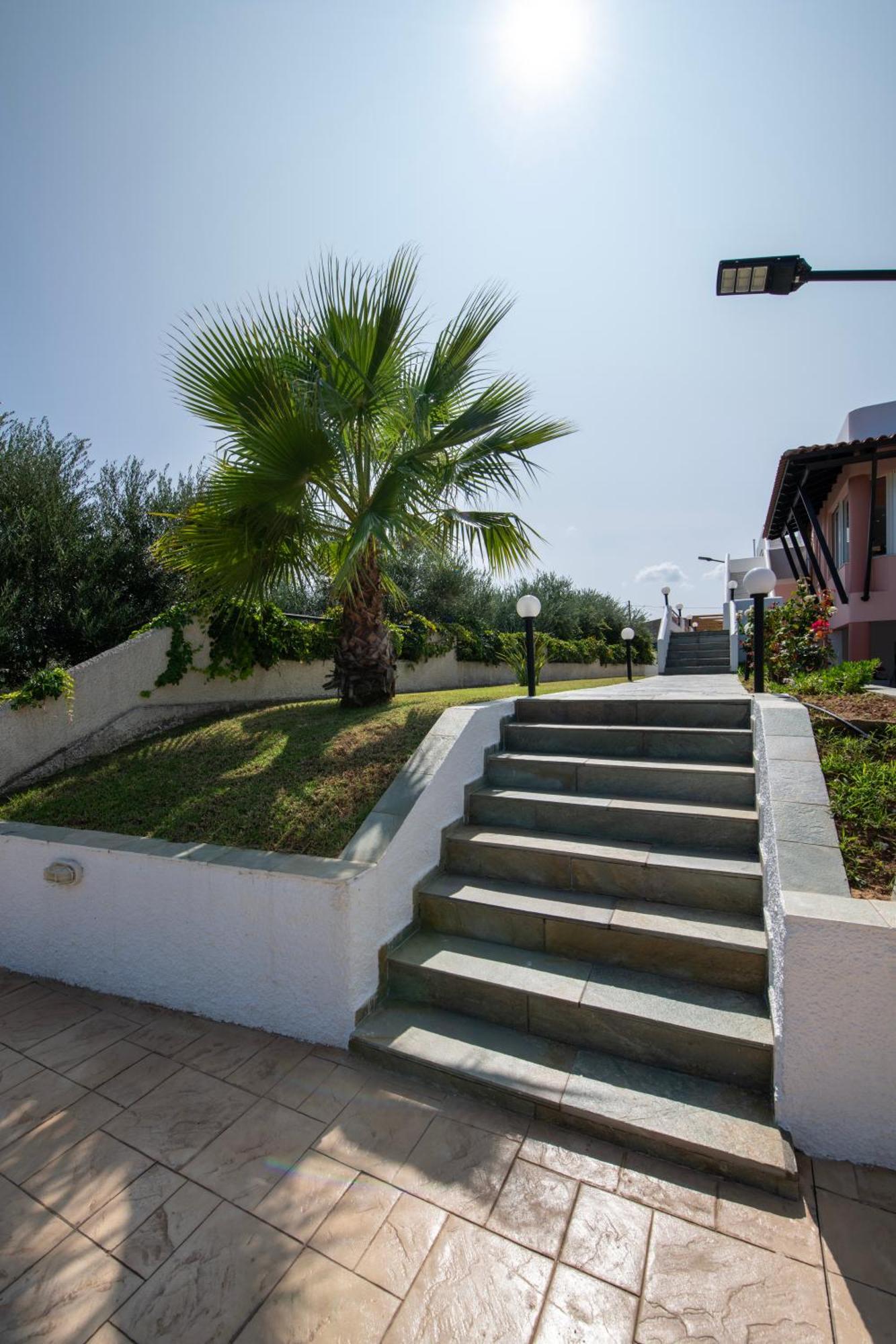 Villa Eleni 100M From The Sea Rapanianá Exterior foto
